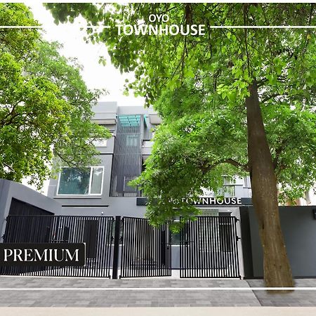 Oyo Townhouse 120 Shushant Lok Gurgáon Kültér fotó
