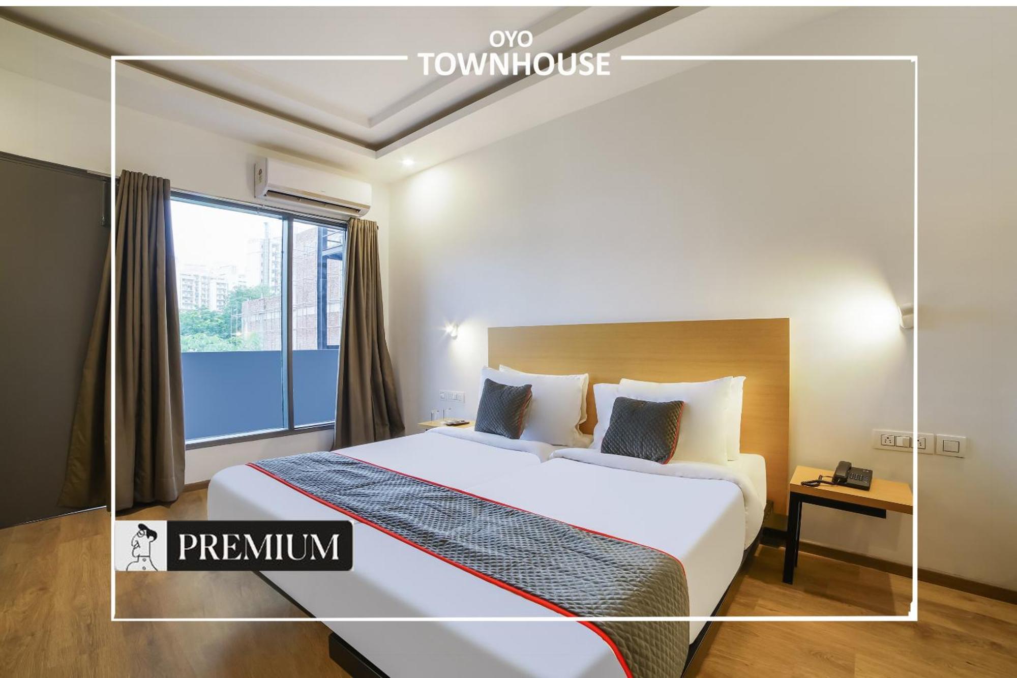 Oyo Townhouse 120 Shushant Lok Gurgáon Kültér fotó